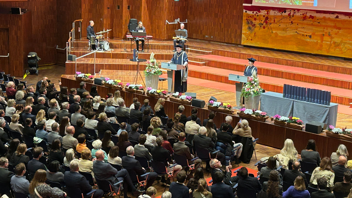 Die Akademische Feier findet im Saal Tyrol des Congress Innsbruck statt