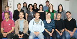 Gruppenfoto_Forscherteam_Prof_Villunger_small.jpg Gruppenfoto_Forscherteam_Prof_Villunger_small.jpg